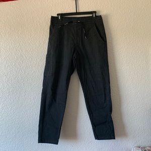 Levi’s EZ on Cargo Pant